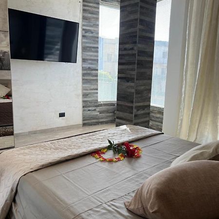 Suite Sami 卡塔尼亚 外观 照片